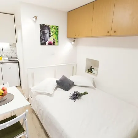 City Pearl Studio Apartamento Split